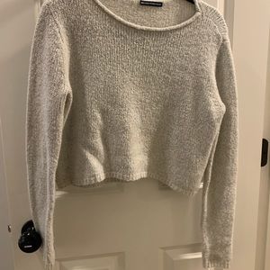 BRANDY MELVILLE CROPPED SWEATER